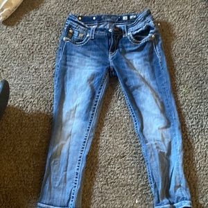 Miss me jeans. Rlly pretty pockets. Short on the legs